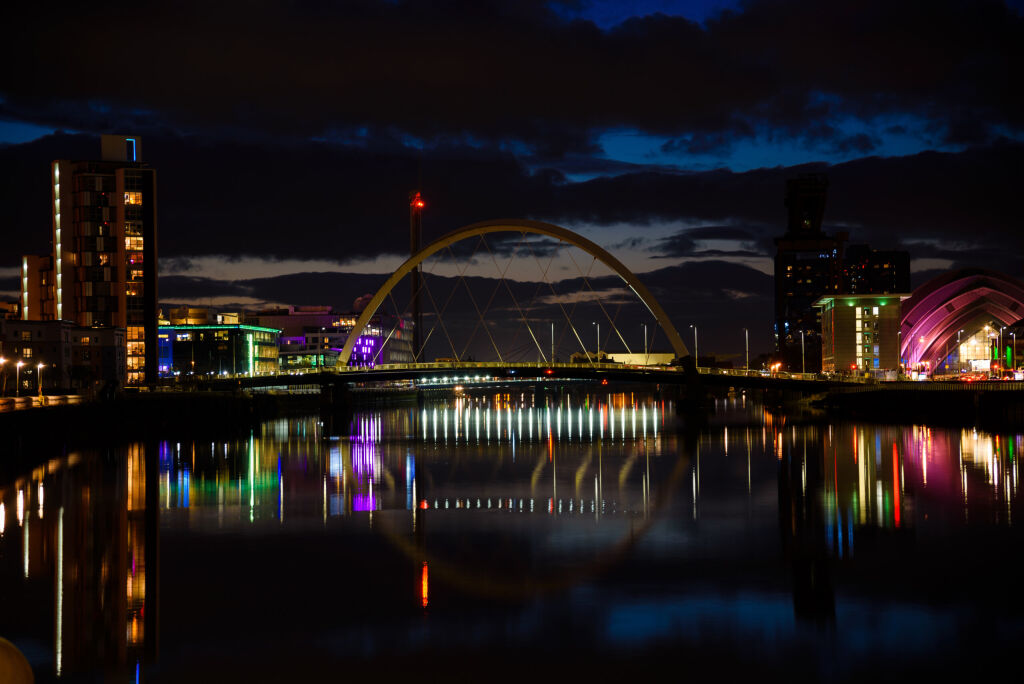 Squinty Bridge over the River Clyde in Glasgow 