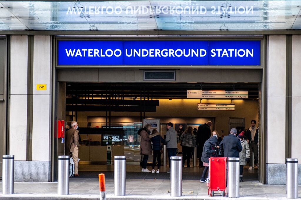 Waterloo London England UK, November 21 2021, People Inside Waterloo Underground Tube Or Subway Station