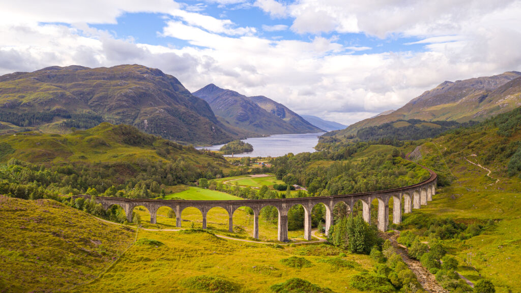 View over the Glenfinnan Viaduct and Loch Shiel