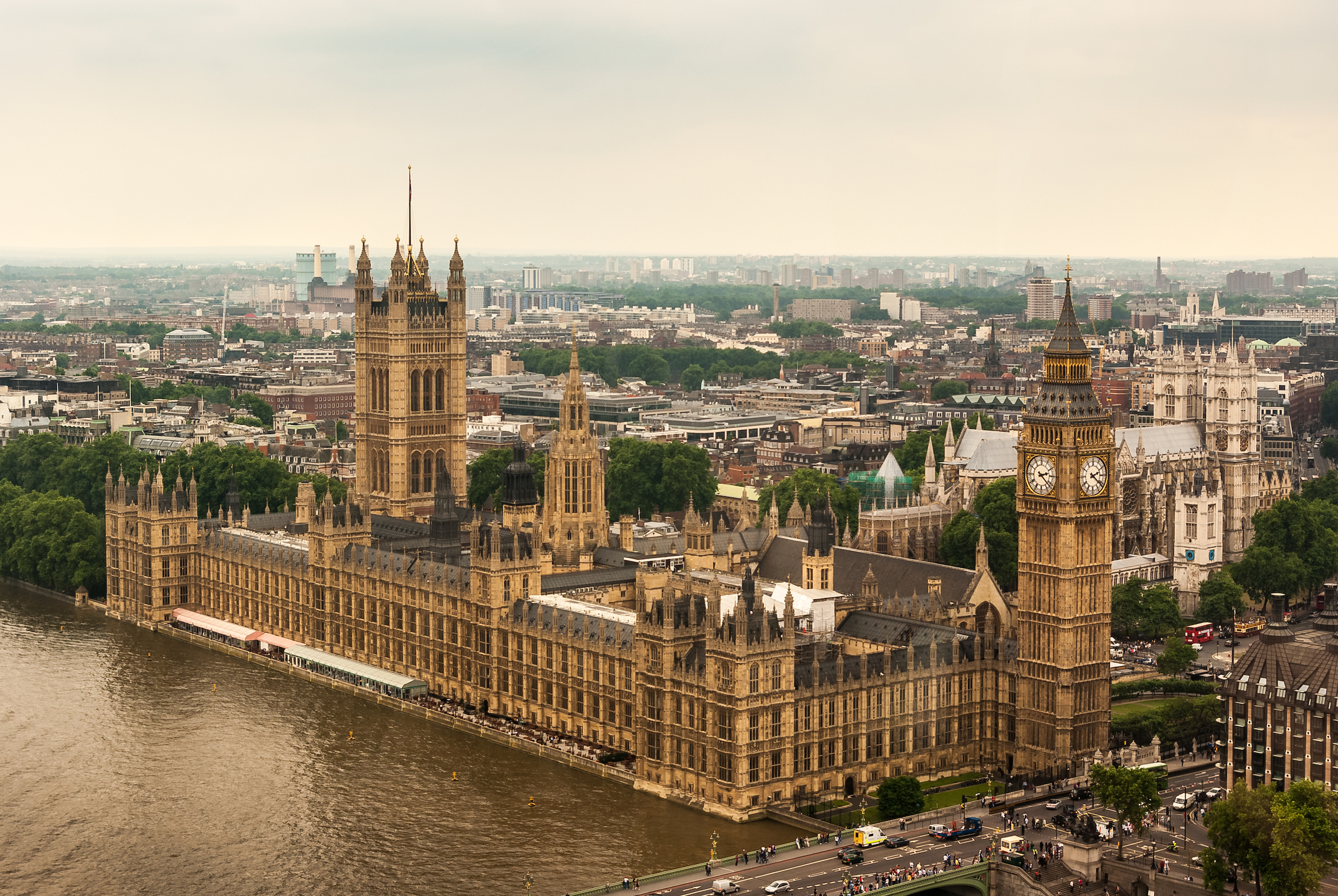 Pałac Westminsterski lub Parlament z Tamizą w Londynie, Wielka Brytania